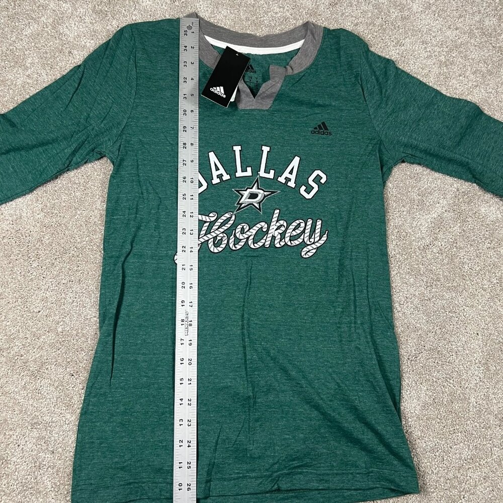 Adidas Womens S Green Dallas Stars NHL Hockey Long Sleeve Henley Neck Tee NWT - Picture 6 of 6
